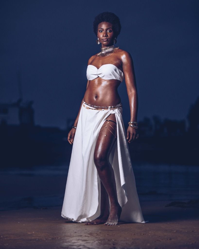 Dorcas Moïra — Sun-Kissed Stories, photo 1